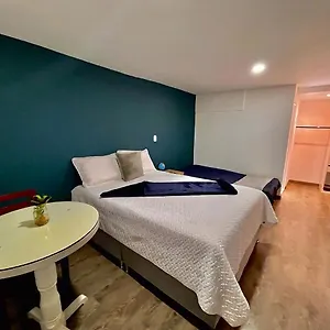 Centrico, Comodo Con Dos Camas En Chapinero , Bogotá Colombia